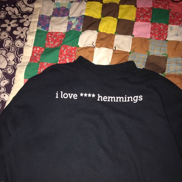 Hanes Other - colliscool 5sos merch sweatshirt